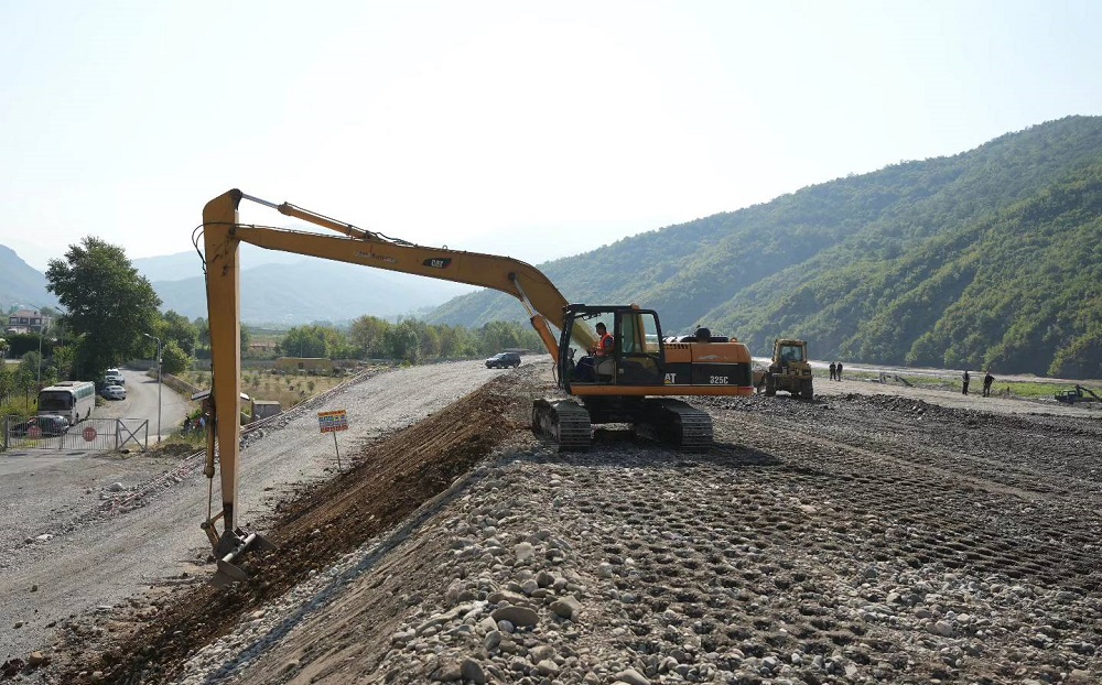 ARRSH hap tenderat, 33.5 mln euro per Qafe Bualli-Martanesh dhe Elbasan-Qafe Thane